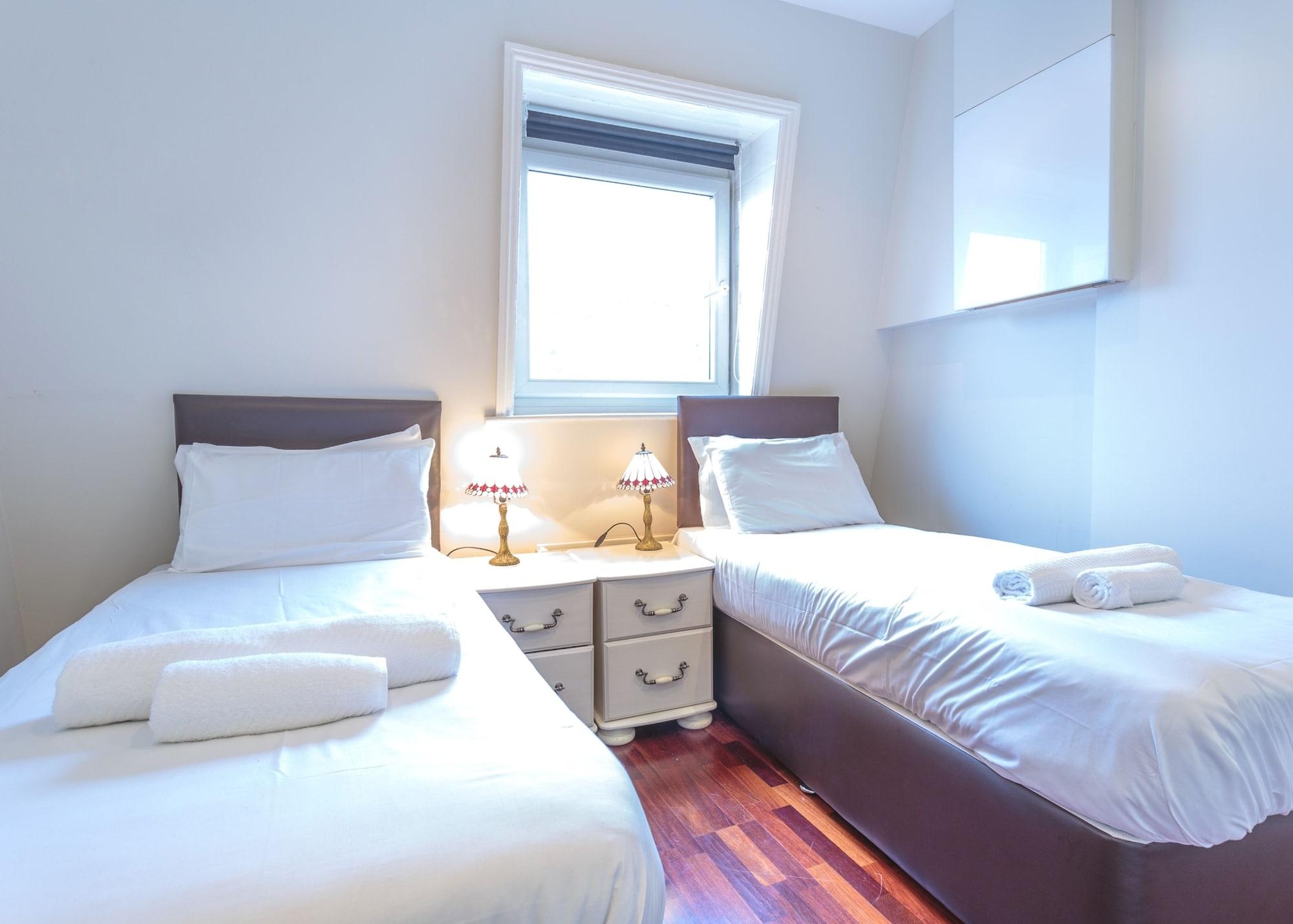 Castletown House Apartments Λονδίνο Εξωτερικό φωτογραφία